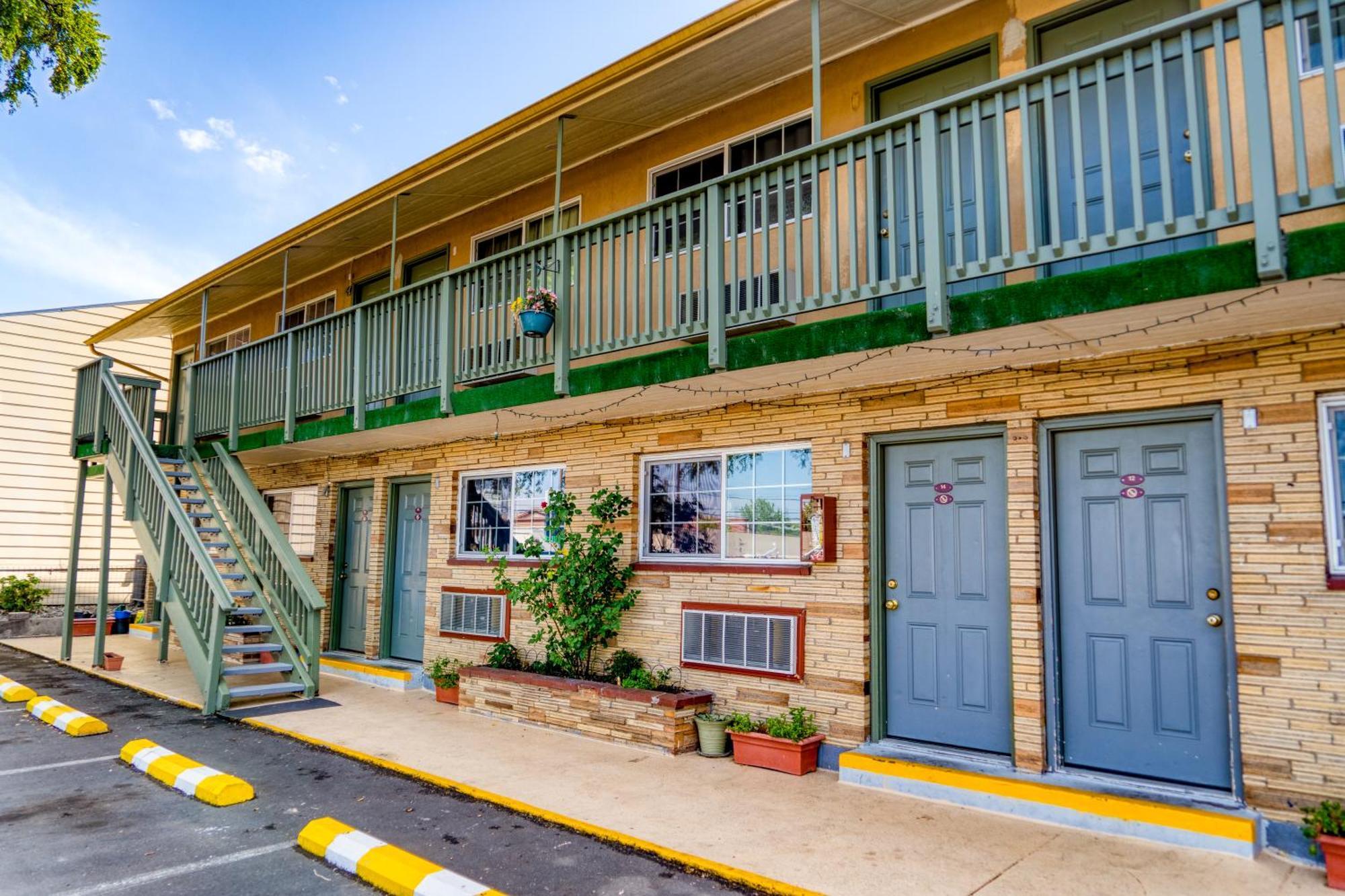 Budget Inn The Dalles Exterior photo
